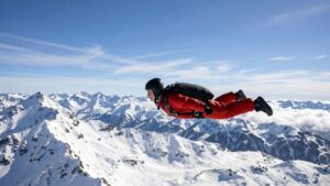 Olga Naumova sky surfing above Mount Everest.